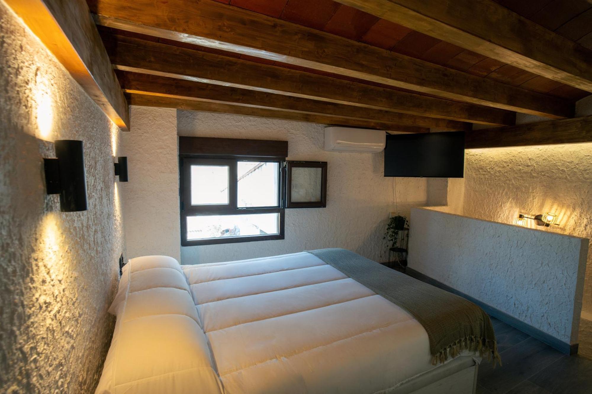 Alojamiento Domotizado Casa El Campanario Alcala del Jucar Esterno foto